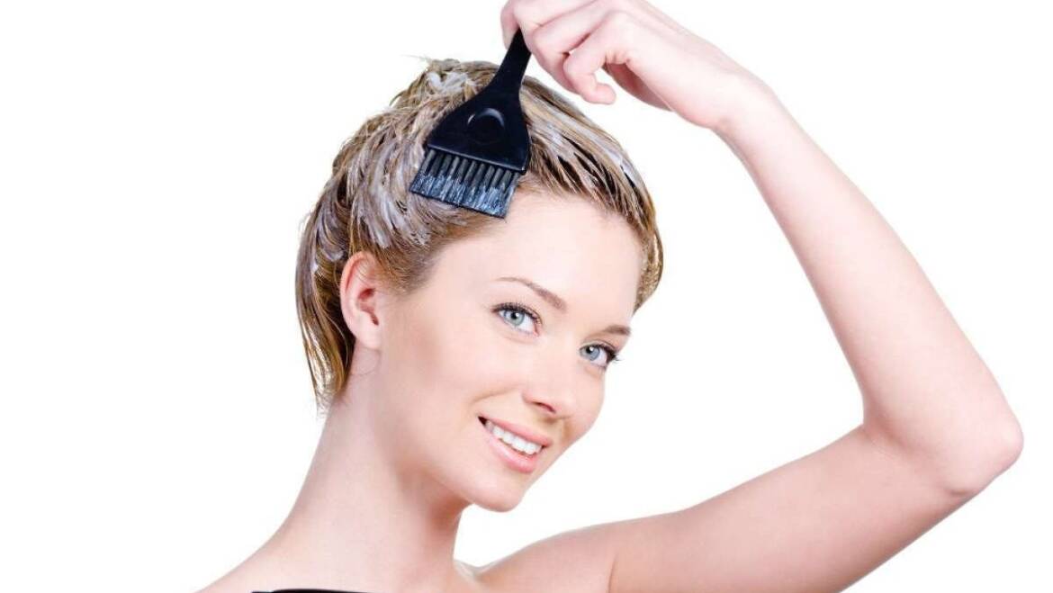 Xi, errou na cor? Aprenda remover a coloração do cabelo com segurança